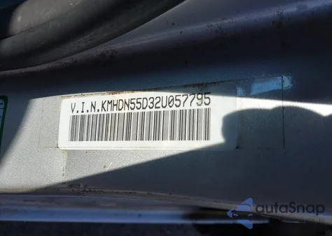 2002 Hyundai Elantra Gls/Gt from USA, damaged, VIN KMHDN55D32U057795